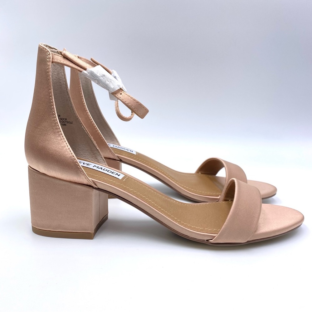 Steve Madden Womens Size 7.5 Blush Pink Satin Block Heels Dress Sandals Shoes